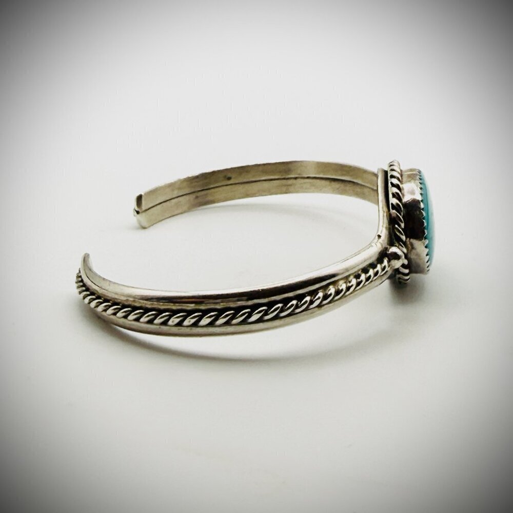Vintage Sterling Turquoise Split-Shank Cuff, Size 6.25 - Picture 2 of 5
